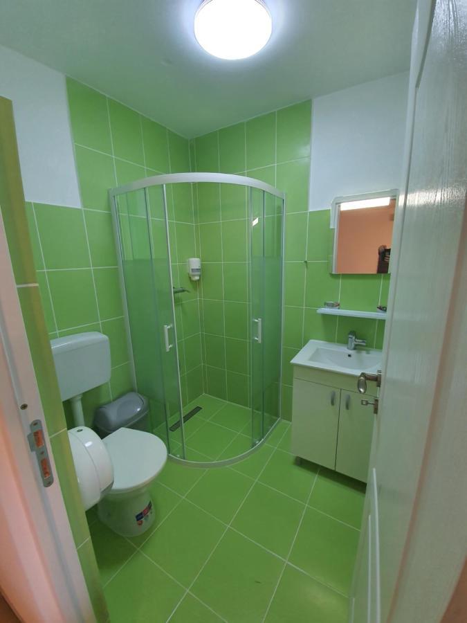 Casa Elis Piscina, Jacuzzy , Sauna, Ciubar Merei 외부 사진