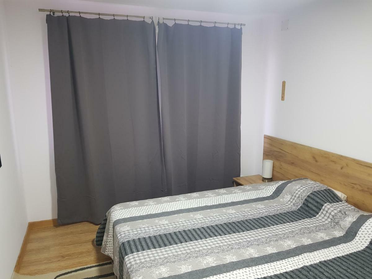 Casa Elis Piscina, Jacuzzy , Sauna, Ciubar Merei 외부 사진